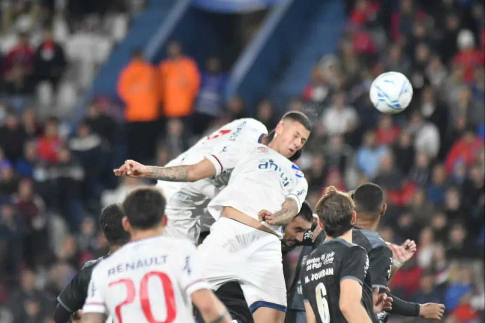 El salto del brasileño Coelho