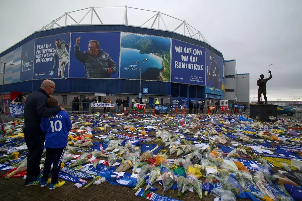 El Cardiff City Stadium y las muestras de apoyo a Sala