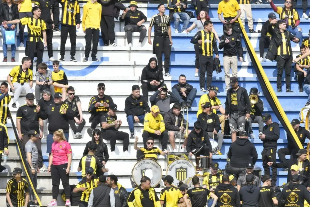 Hinchas aurinegros