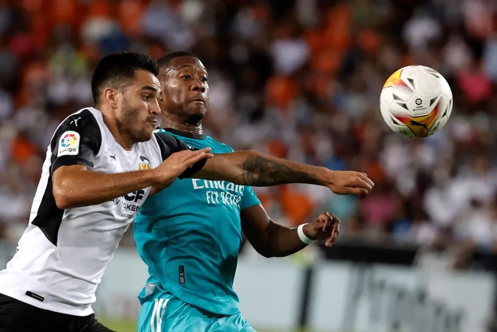 Maxi Gómez no estará hoy en Valencia