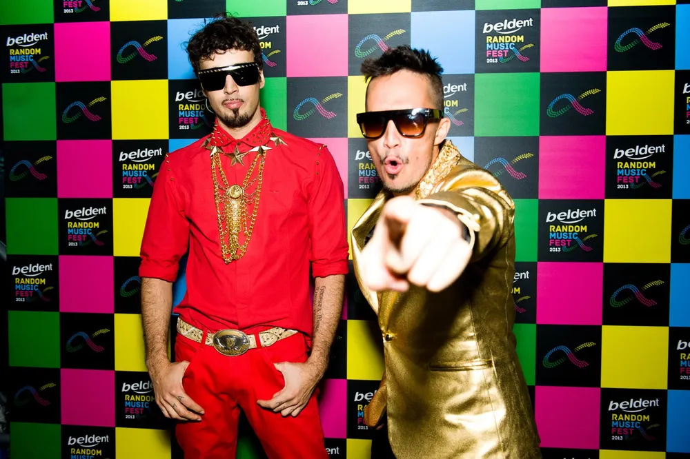 Illya Kuryaki en el backstage