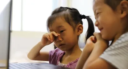 Por qué está aumentando la miopía en los niños, y cómo se puede controlar esta tendencia global