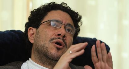 El senador izquierdista Iván Cepeda conversó con BBC Mundo pocos días después del atentado a Miguel Uribe Turbay.