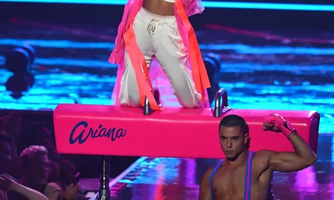 Realizaron el show #OneLoveManchester, en honor a las víctimas de atentado en Reino Unido