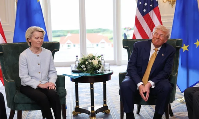 Ursula von der Leyen y Donald Trump.&nbsp;