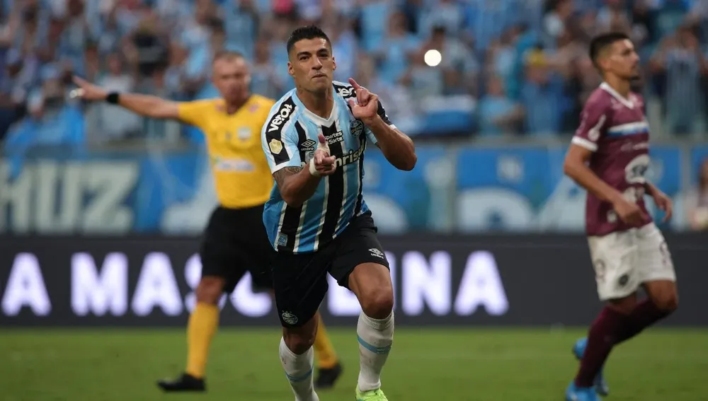 El festejo de Luis Suárez