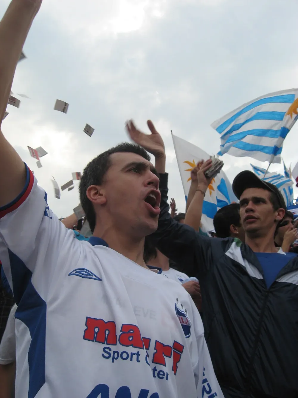 Hinchas duraznenses de Nacional