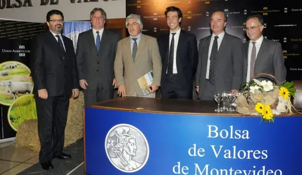 UAG abrió parte de su capital accionario en 2013 en la Bolsa de Valores