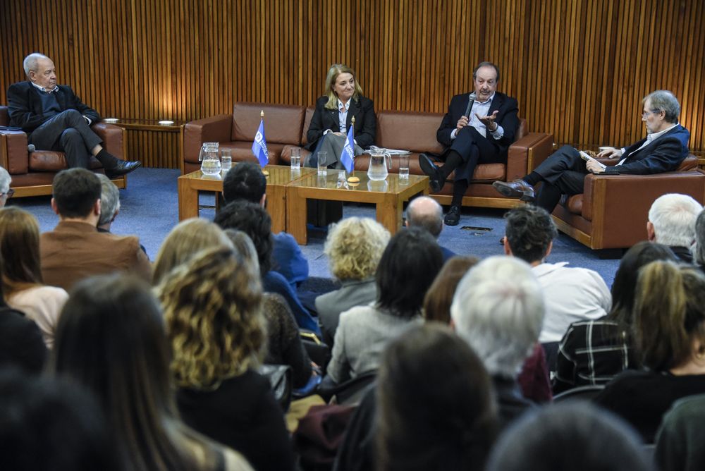 20250520 Conferencia: Perspectiva de la prevención de lavado de activos en Uruguay.