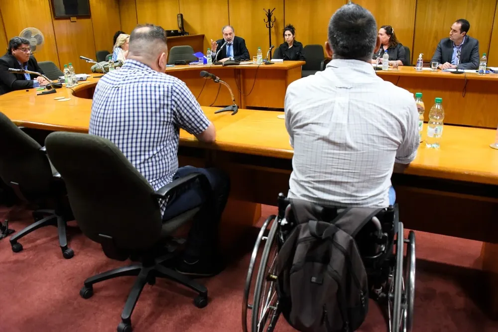 Víctor Hernández fue este lunes a la Comisión Investigadora.