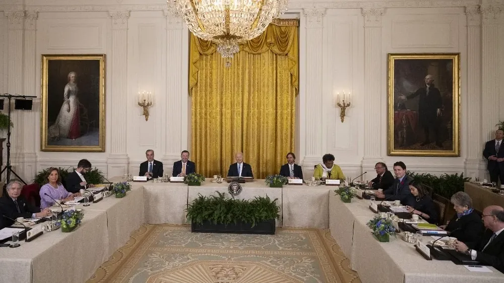 Estados Unidos busca aumentar la resiliencia de las cadenas de suministros trabajando con “naciones amigas”.