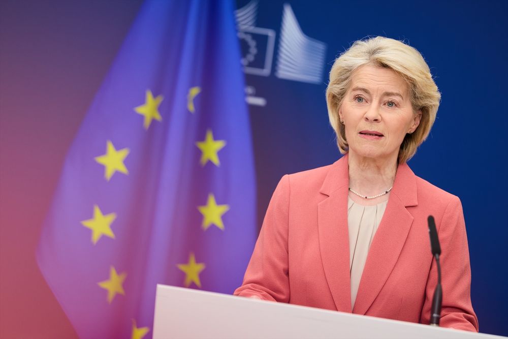 EuropaPress_7331028_presidenta_comision_europa_ursula_von_der_leyen_rueda_prensa_bruselas