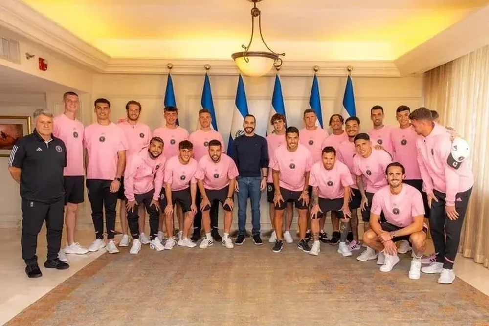 El presidente de El Salvador con el Inter Miami
