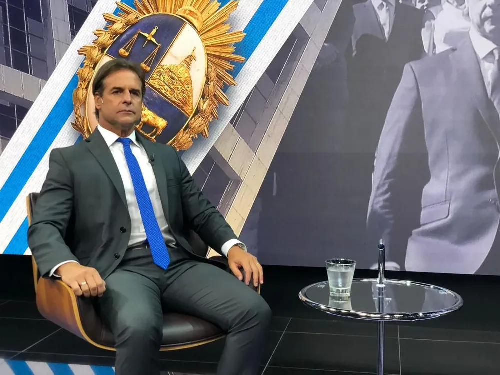 El presidente presentó ayer en el Parlamento el balance de su primer año de gobierno