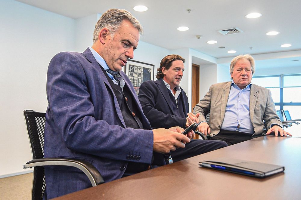 Yamandú Orsi, Ignacio Alonso y Fernando Lorenzo