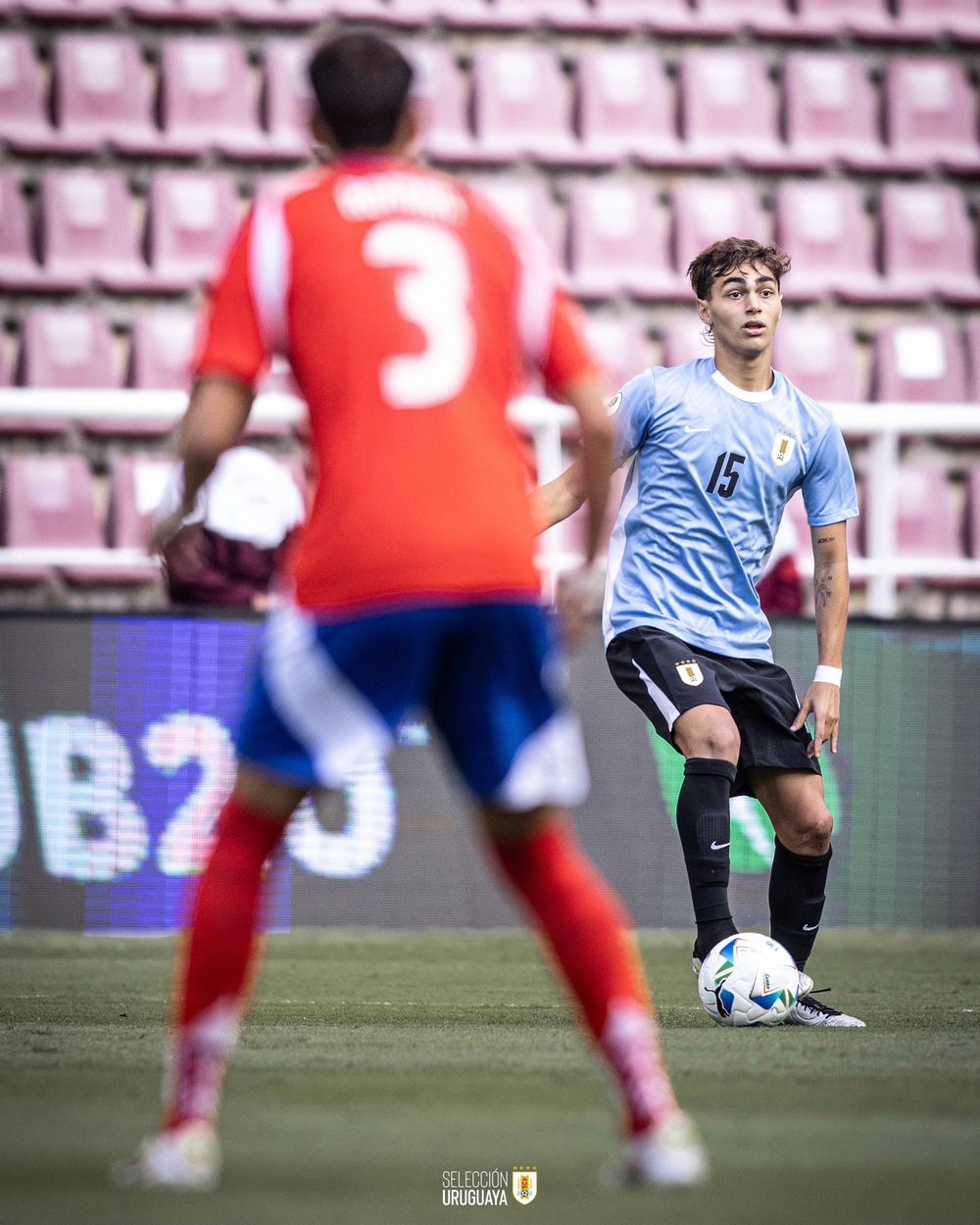 Alfonso Montero de la selección de Uruguay sub 20 ante Chile