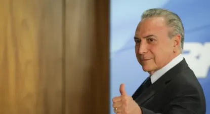 Déficit primario de Brasil cae a 2,35% del PIB en comparación interanual