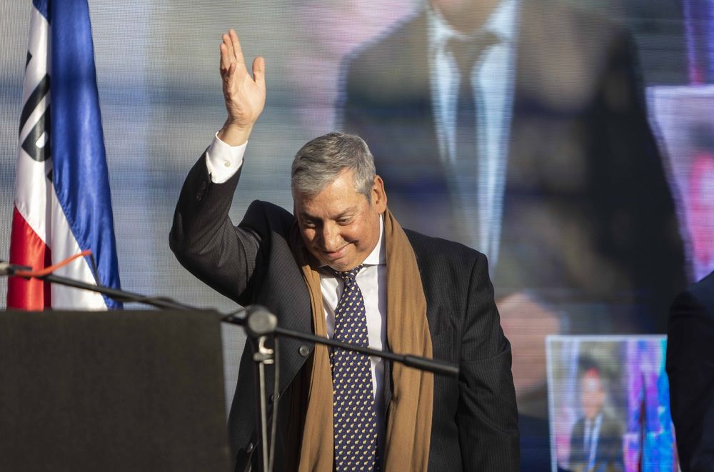 Carlos Enciso durante la asunción como intendente de Florida