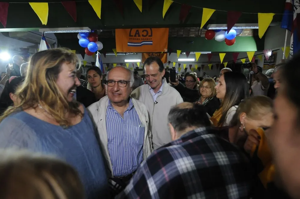Archivo, 2019. Acto de cierre de campaña de Cabildo Abierto en la ciudad de San José. Irene Moreira, Guillermo Domenech y Guido Manini Ríos