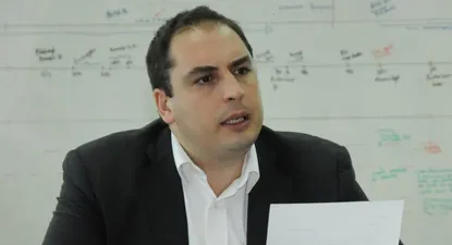 Obligación de pagar sueldos por banco regirá a partir del jueves