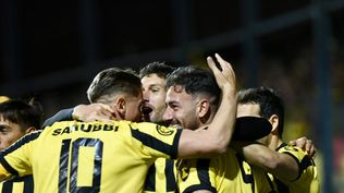 Festejo de Peñarol ante Cerro