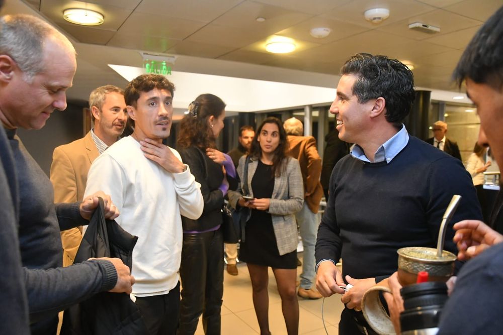 La AUF presentó los números al Congreso con el valor del fútbol ...