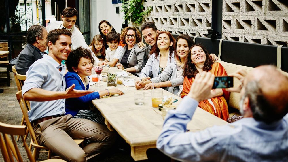Los roles de género están muy arraigados en algunas familias tradicionales.
