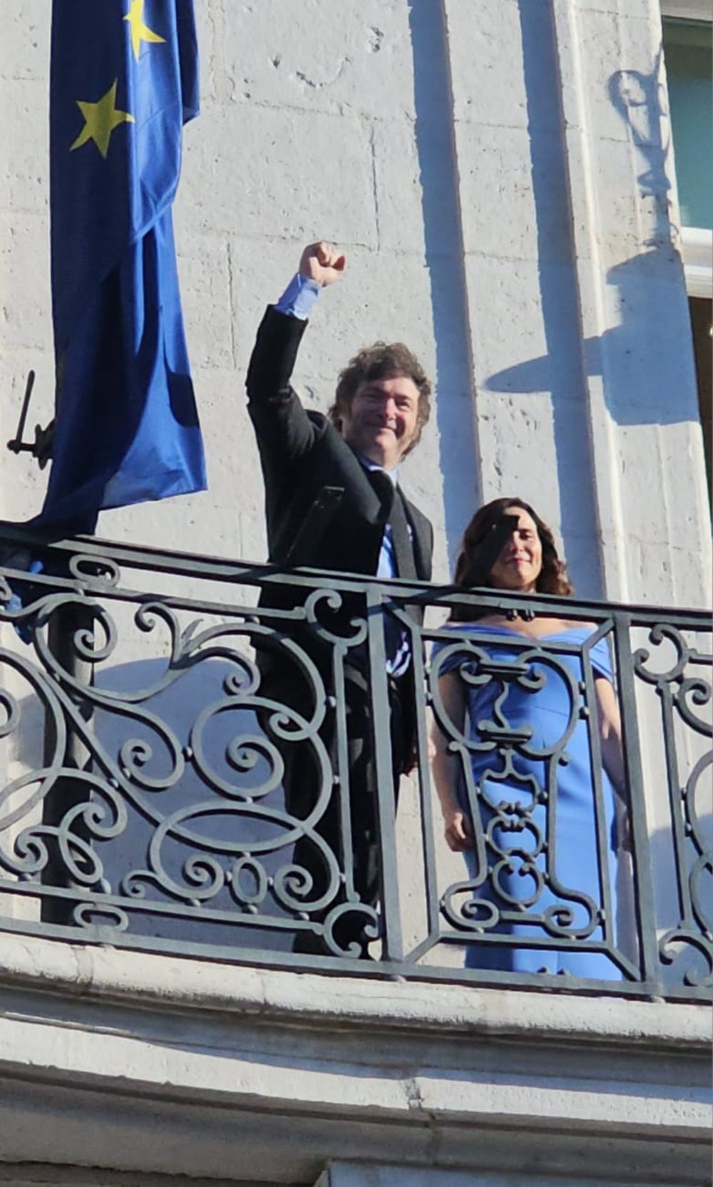Milei y Ayuso, en el balcón de Puerta del Sol.