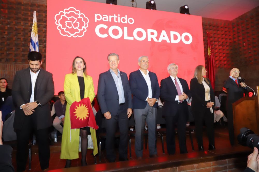 Los seis precandidatos colorados homenajean a Batlle y Ordónez en el aniversario de su natalicio