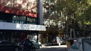 El inmueble está situado a dos cuadras de la Intendencia