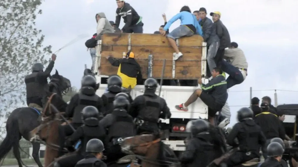 En la temporada 2012/2013 se incautaron armas en un camión de Peñarol