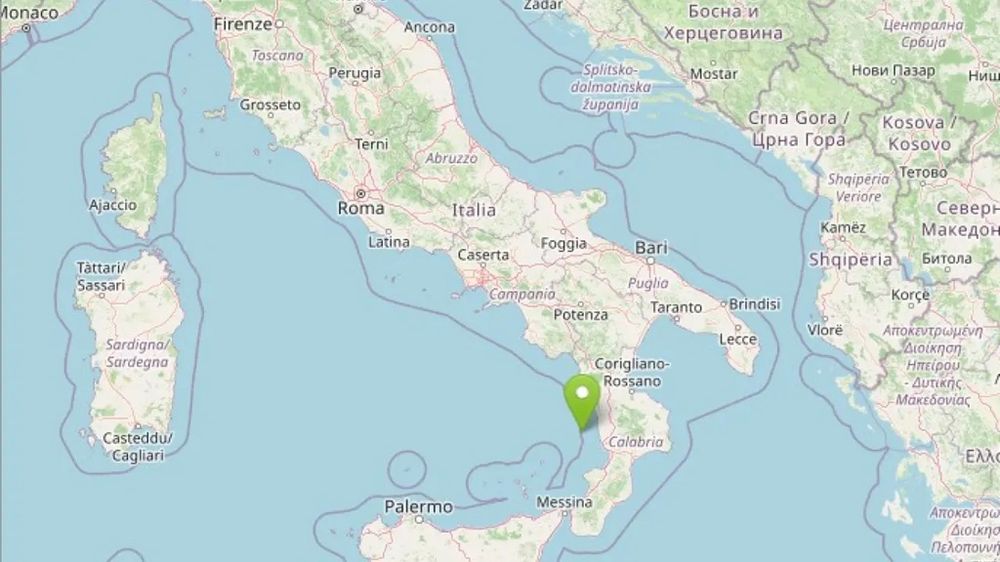 El epicentro se localizó en el mar Tirreno.