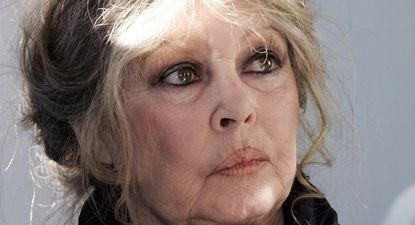 Revelan la causa de muerte de Brigitte Bardot, mientras miles de fanáticos la despiden en Saint-Tropez