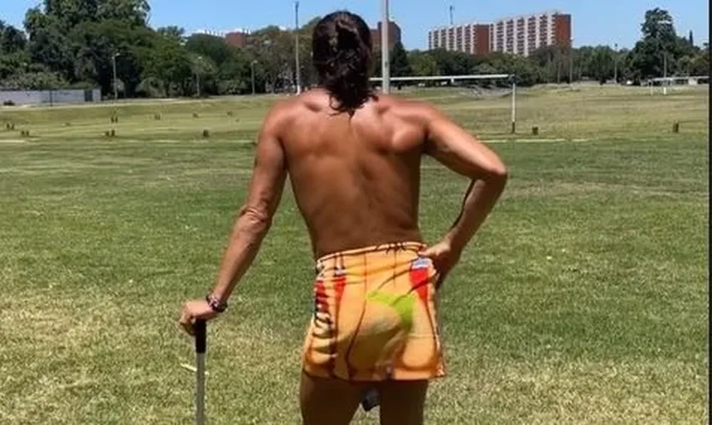 El look del Pelado Cáceres