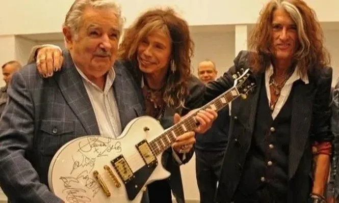 Aerosmith con José Mujica en 2013