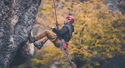 El público es variado aunque en general el concepto de la categoría apunta a un público joven