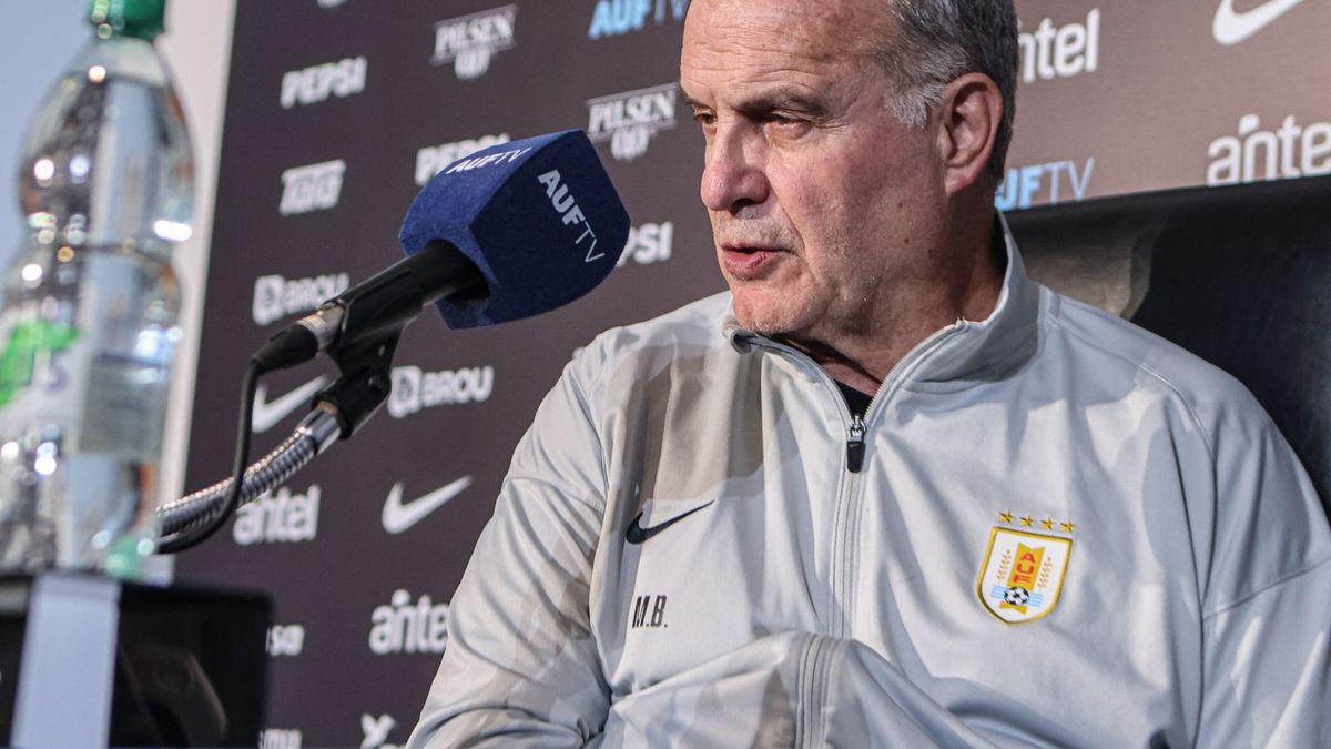 EN VIVO Conferencia de prensa de Marcelo Bielsa y futbolistas de la selección uruguaya en la previa del partido ante Inglaterra