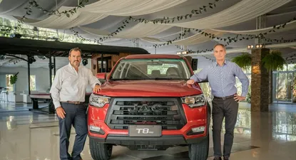 Martín Mesa (Gerente de Marketing y Comunicación JAC Motors Uruguay) y Federico Guarino (Gerente Comercial JAC Motors Uruguay)