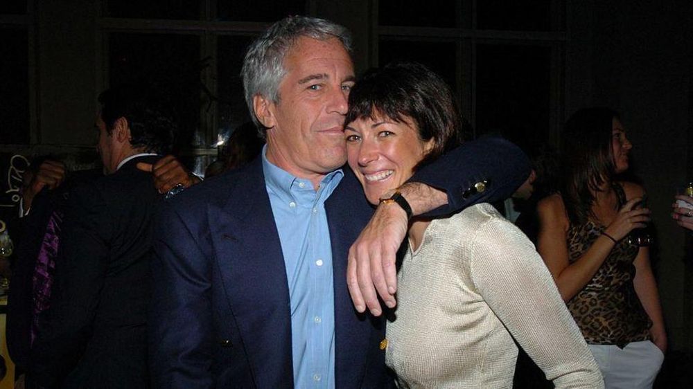 Maxwell negó muchas de las teorías que se han convertido en puntos centrales de las teorías conspirativas sobre el caso Epstein.