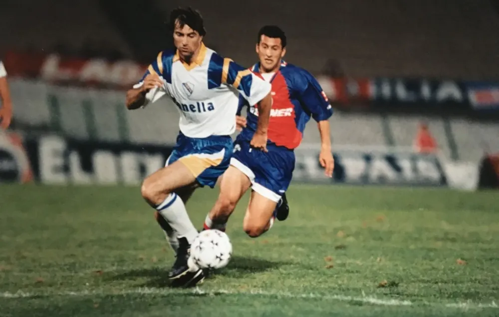 Osvaldo Canobbio de Nacional frente a Porongos de Flores