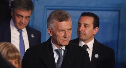 Mauricio Macri apuesta a correr por derecha a Javier Milei para que el PRO se diferencia de LLA.