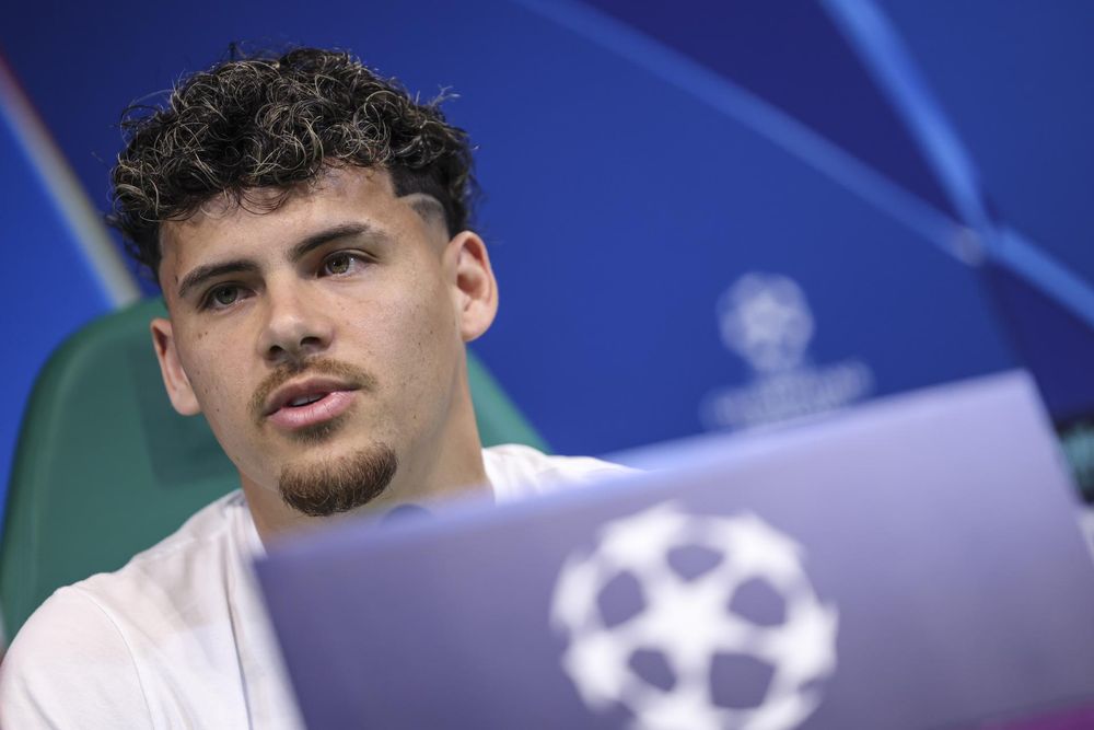 Maxi Araújo en la conferencia previa al Sporting vs Arsenal