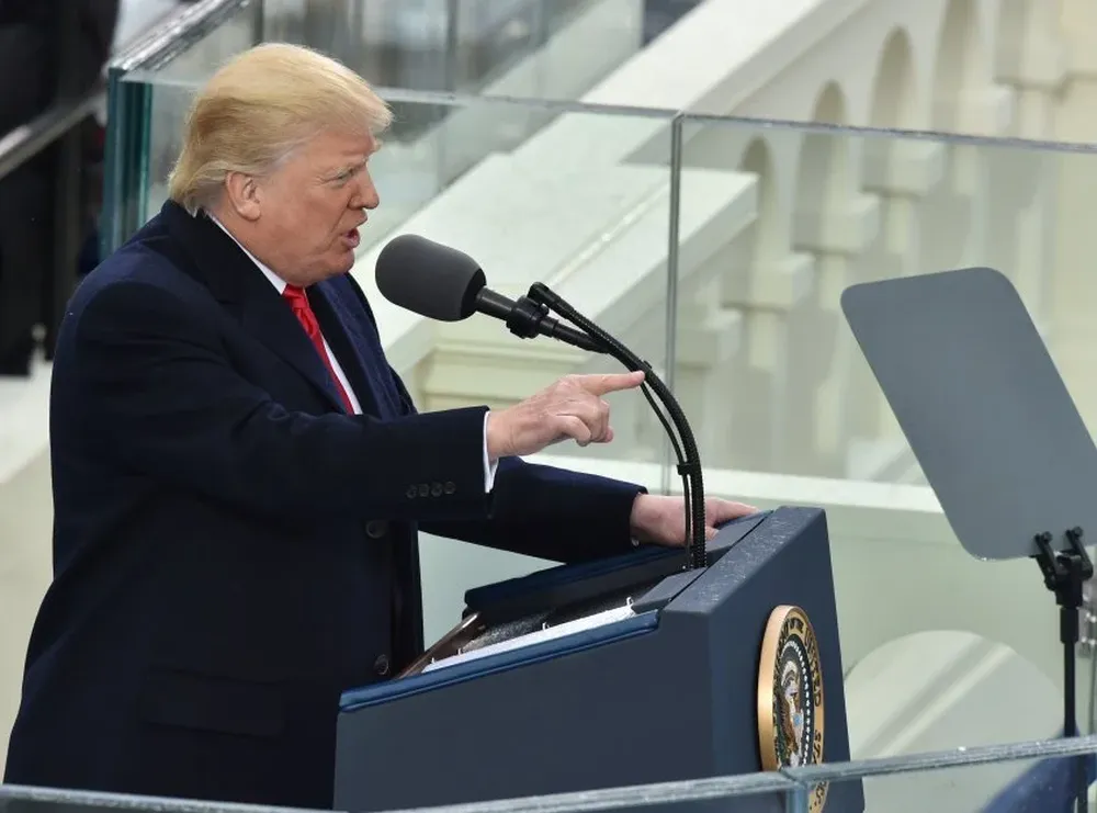 Donald Trump, presidente de los Estados Unidos, da su discurso inaugural durante la ceremonia.