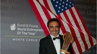 Hamdi Ulukaya fue elegido el emprendedor del año por Ernst & Young