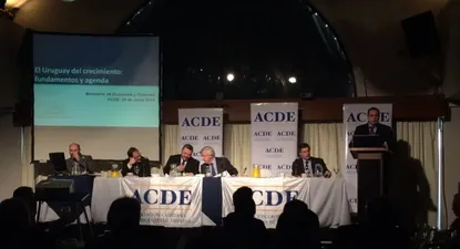 Ferreri: En próximos años el barco va a atravesar aguas más turbulentas