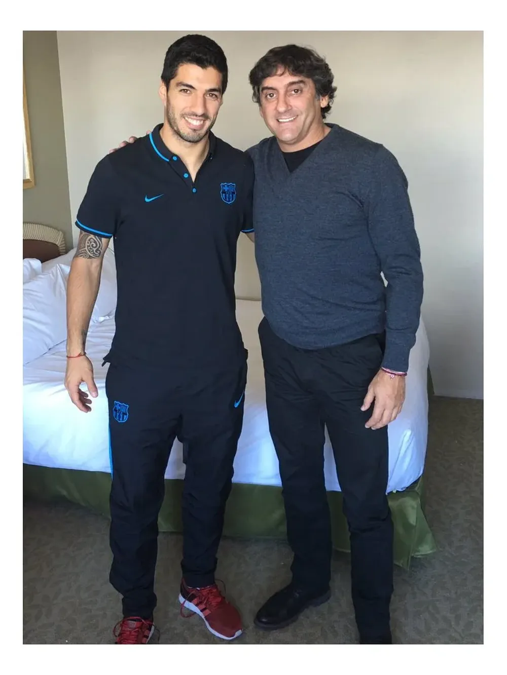 Enzo Francescoli junto a Luis Suárez