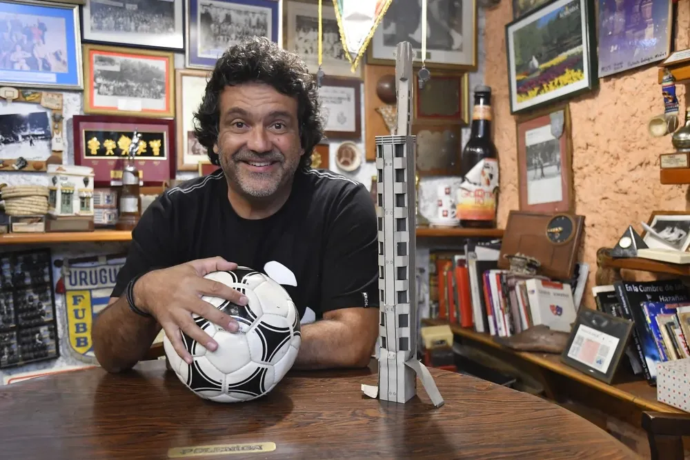 Nicolás Sánchez en la mesa de Estadio Uno