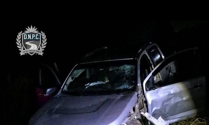 Así quedó uno de los autos que participó en el accidente