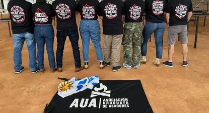 Competidores de la Asociación Uruguaya de Asadores