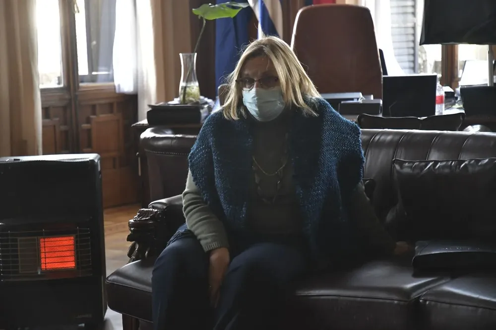 Graciela Bianchi ocupando la oficina de la Presidencia de la Asamblea General